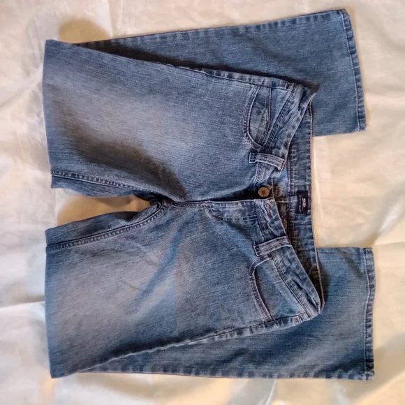 Bailey's Point size 11 - Picture 2 of 2